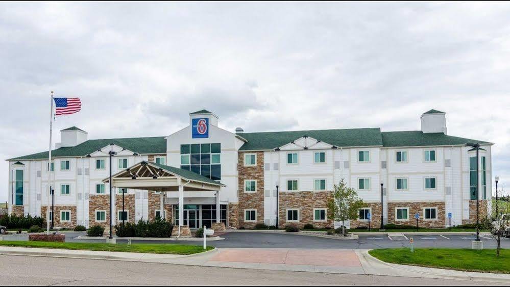Baymont By Wyndham Sheridan Extérieur photo